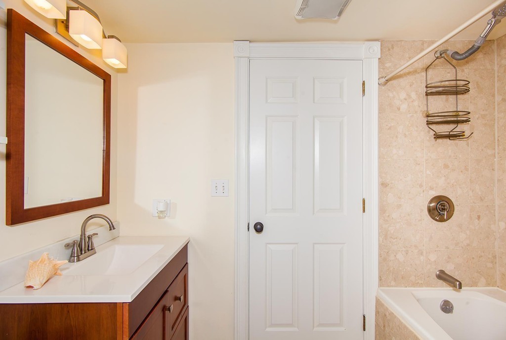 15 Harvard Street # 3