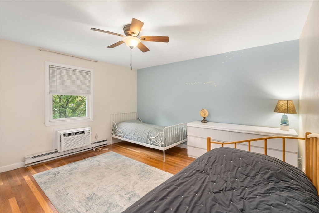2 Town House Dr # 2