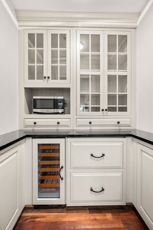 2420 Beacon # 402