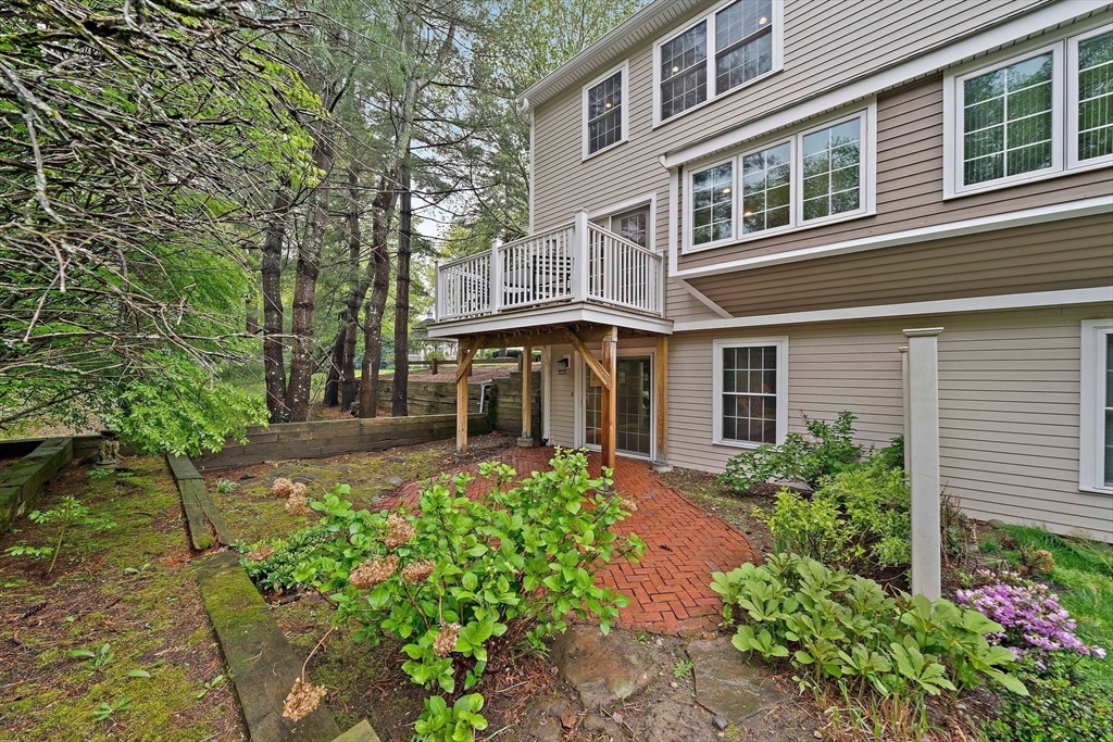 160 Pine St # 10