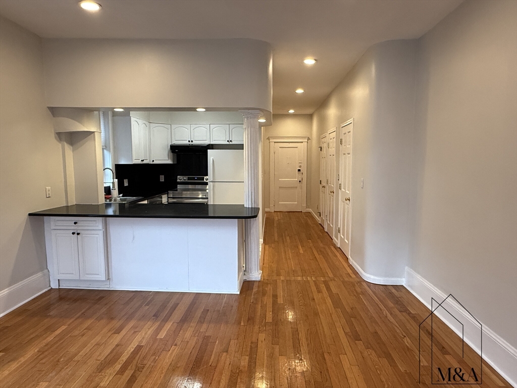 30 Kilsyth St # 22