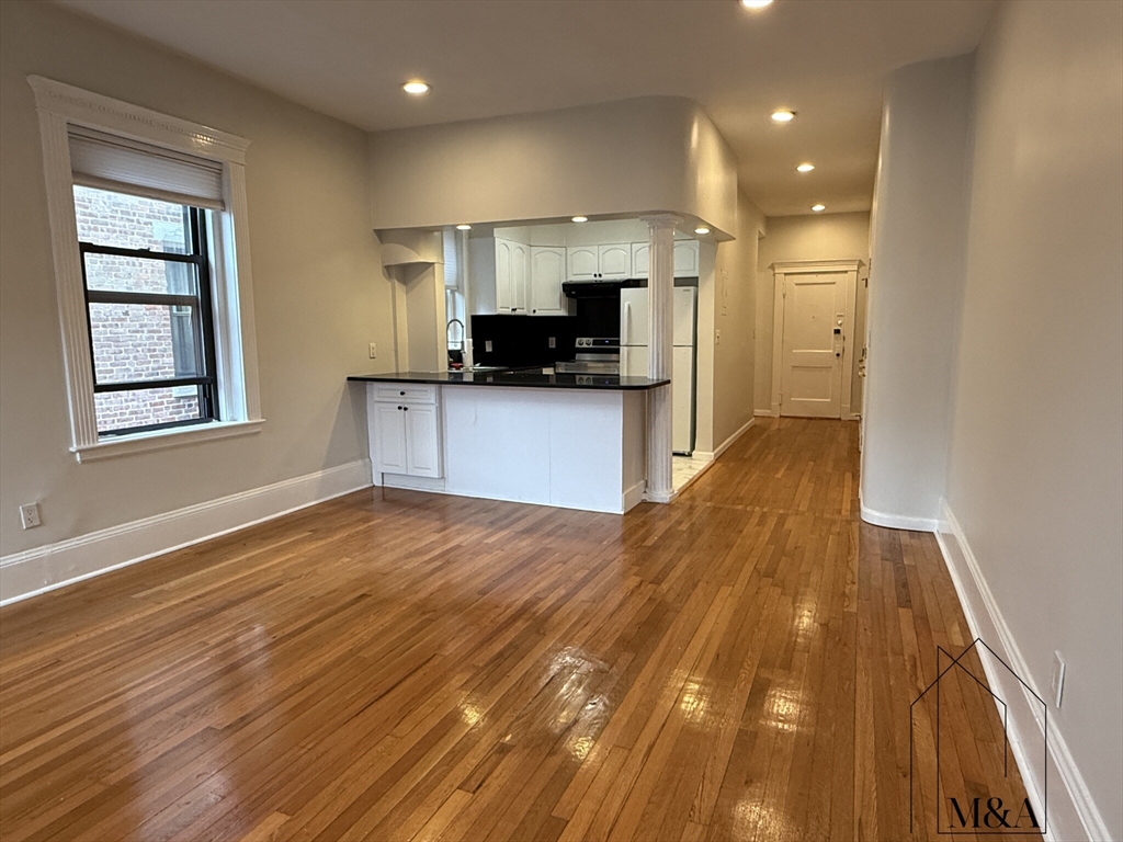 30 Kilsyth St # 22