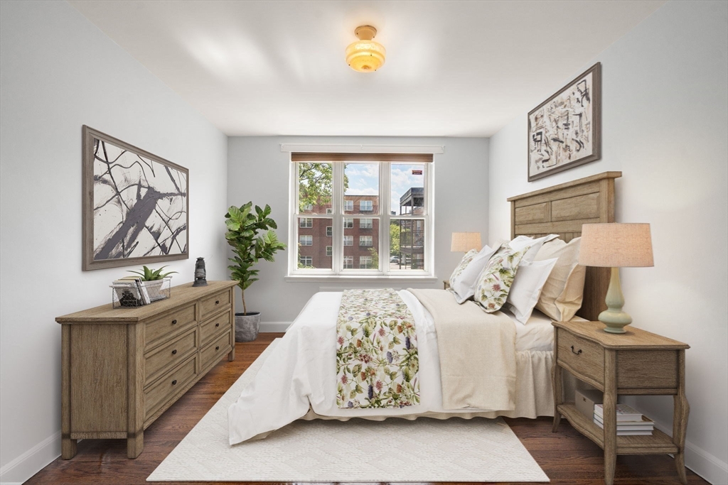 88 Strathmore # 7