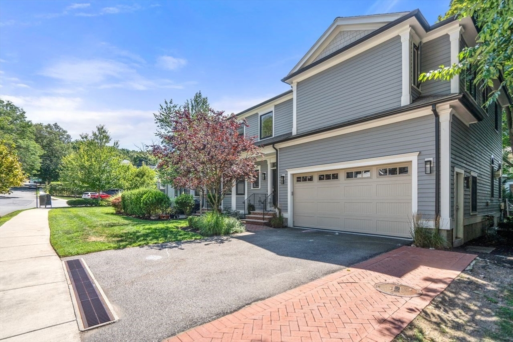 32-34 Winchester Rd # 32