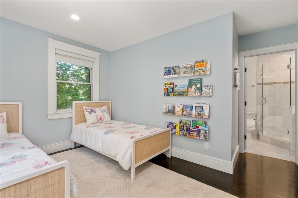 32-34 Winchester Rd # 32