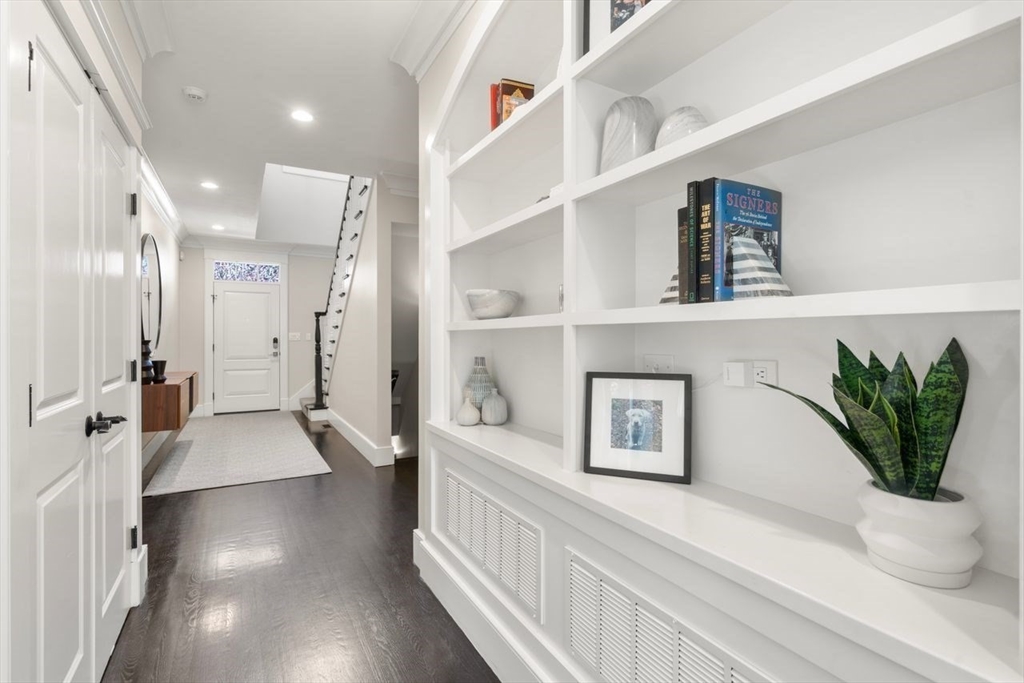 32-34 Winchester Rd # 32