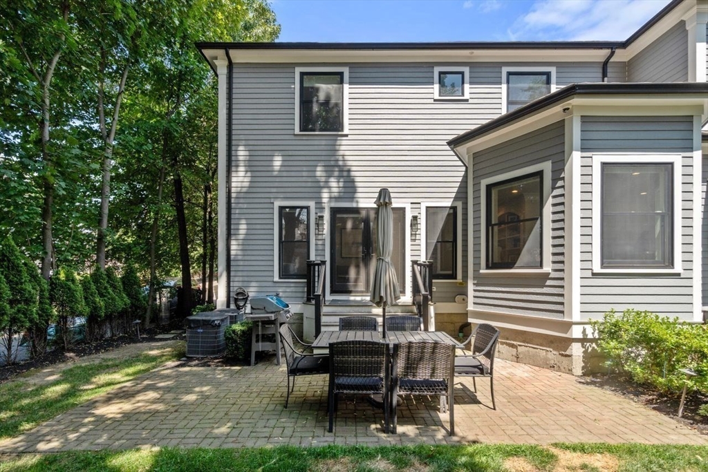 32-34 Winchester Rd # 32