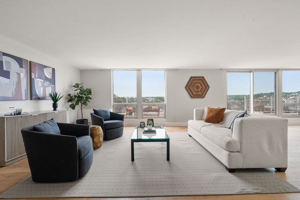 45 Longwood Ave Unit: PHA