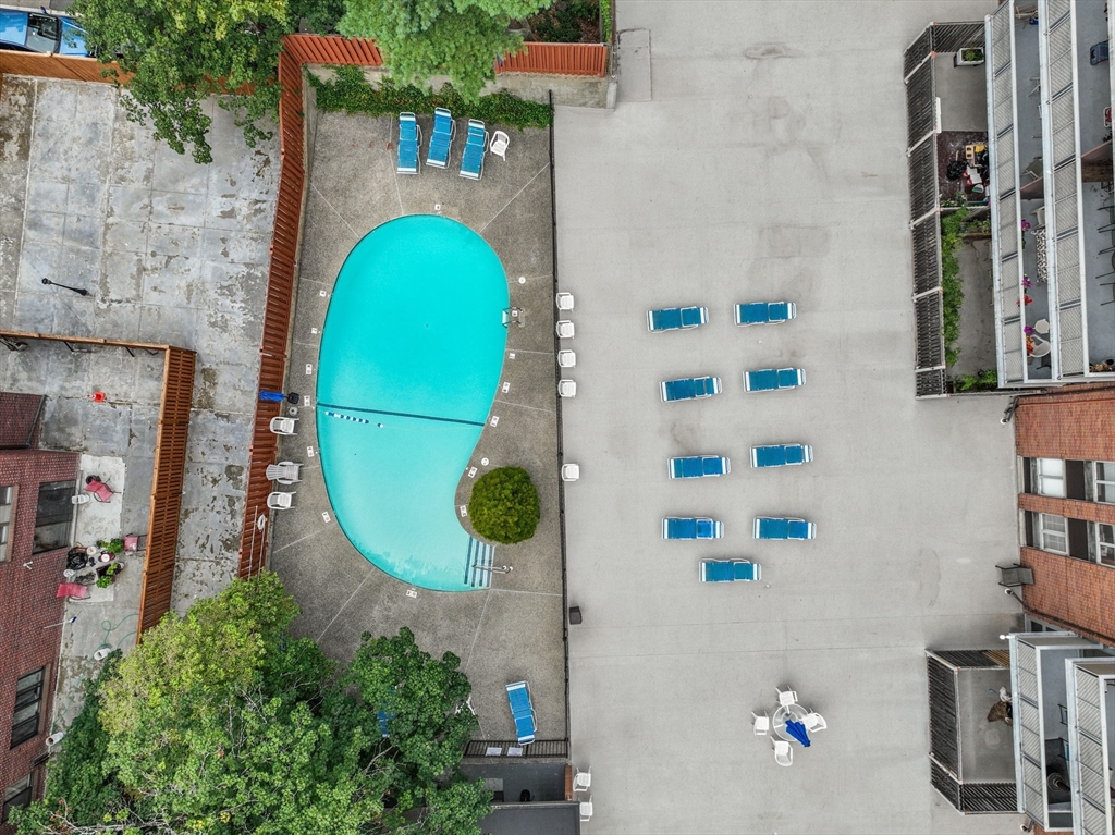 45 Longwood Ave Unit: PHA