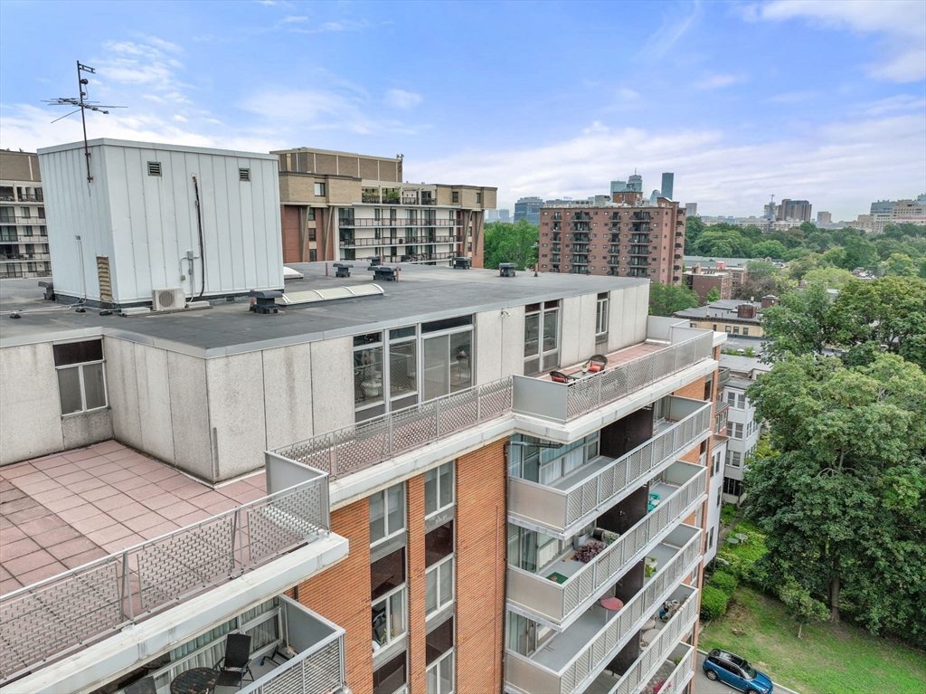 45 Longwood Ave Unit: PHA