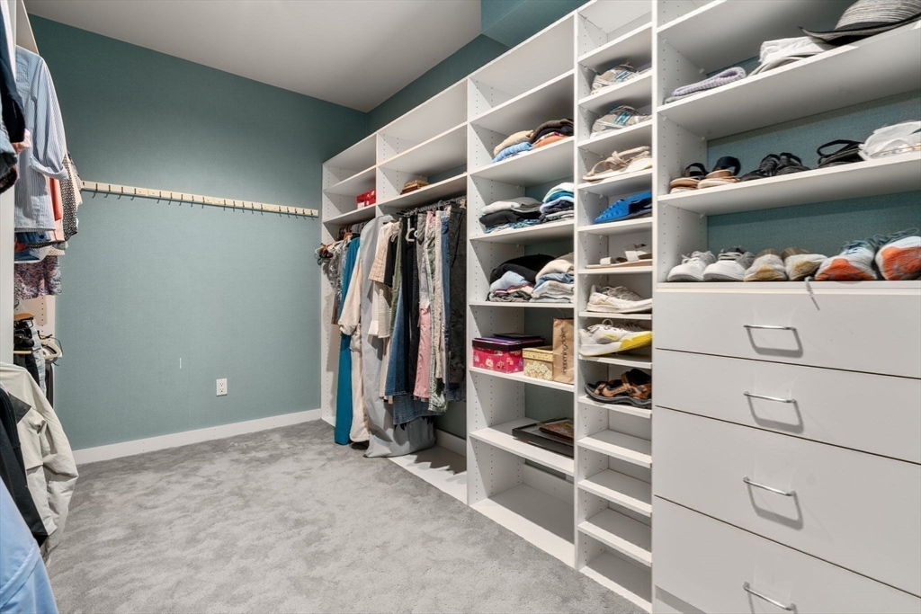 228 Allandale Rd # 1B