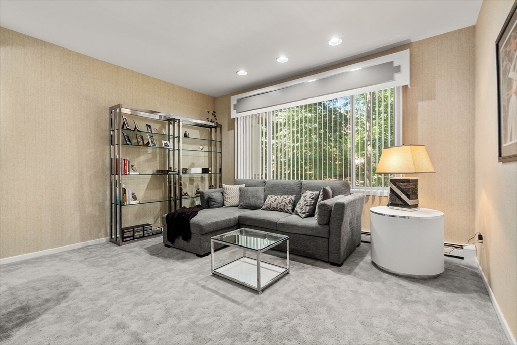 228 Allandale Rd # 1B