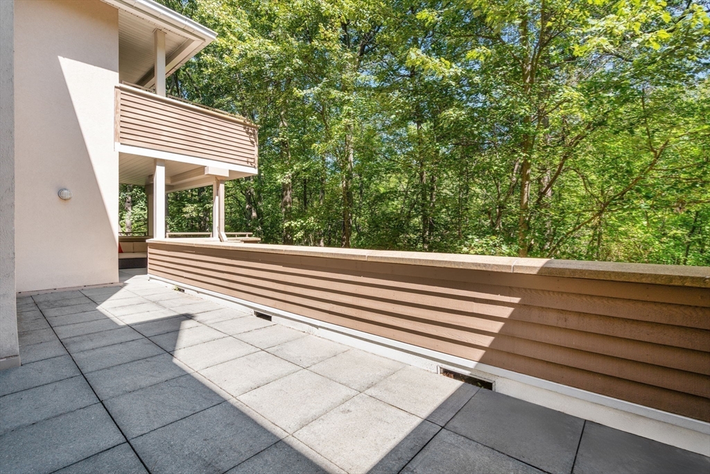 228 Allandale Rd # 1B