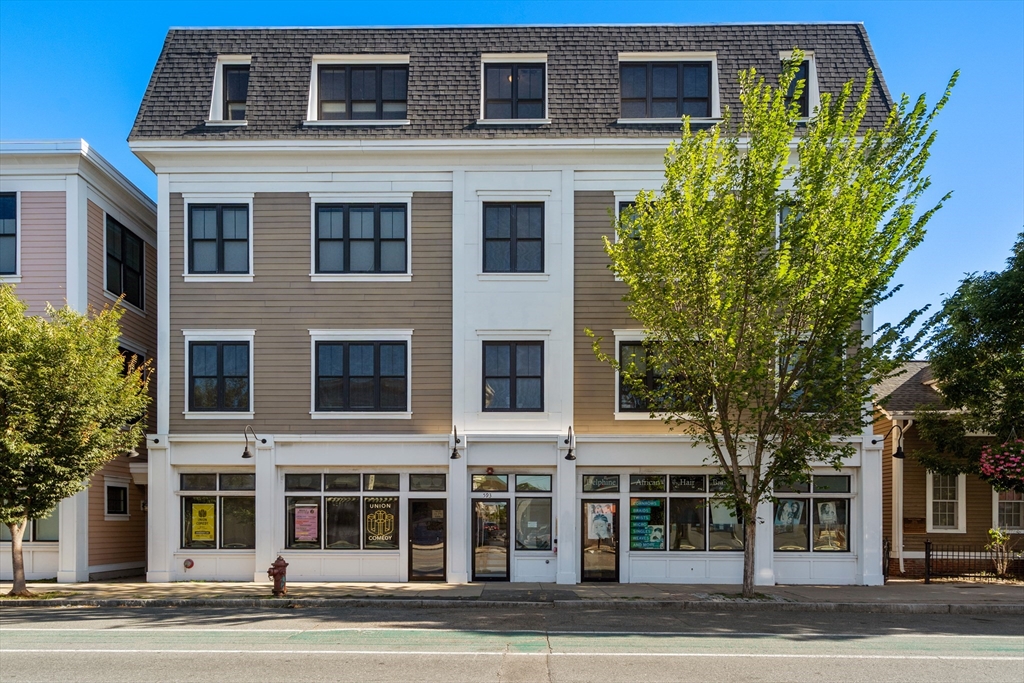 593 Somerville Ave Unit: 6