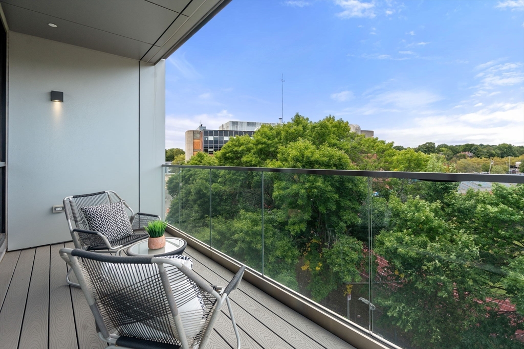 3531 Washington Street # 411