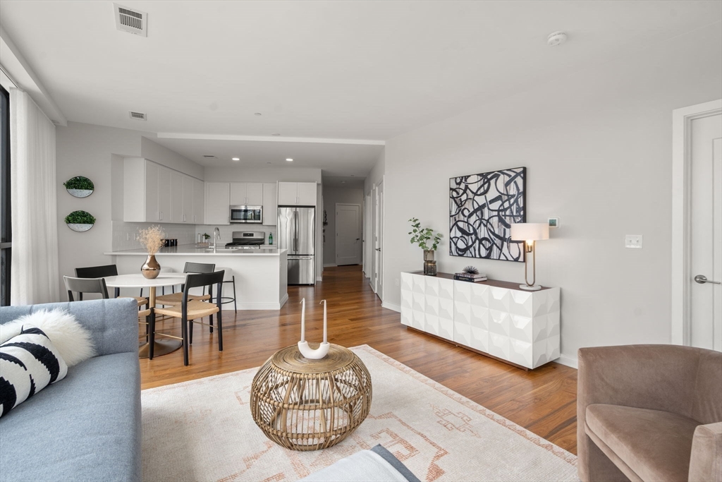 3531 Washington Street # 411