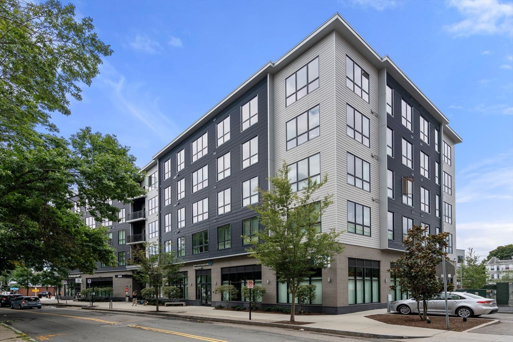 3531 Washington Street # 411