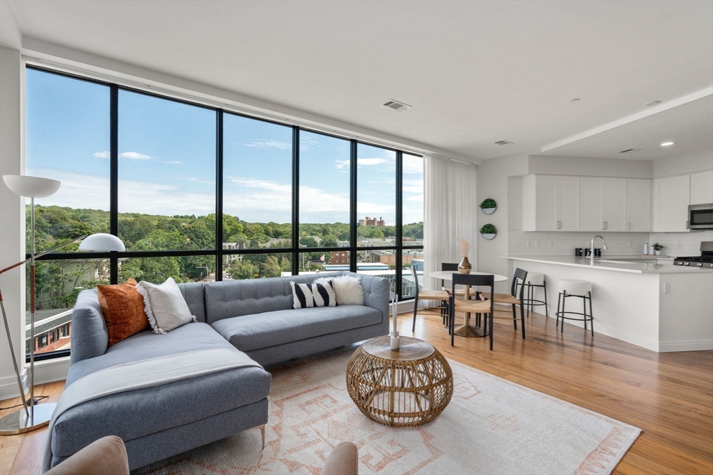 3531 Washington Street # 411