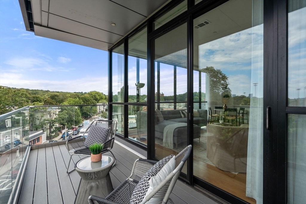 3531 Washington Street # 411