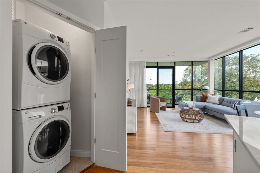 3531 Washington Street # 411