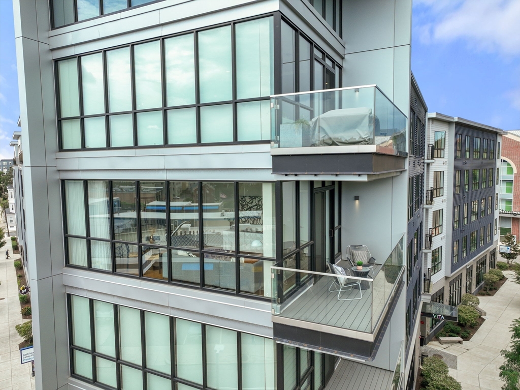 3531 Washington Street # 411