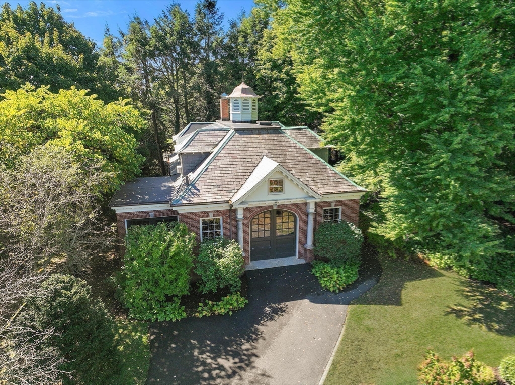87 Hammond St