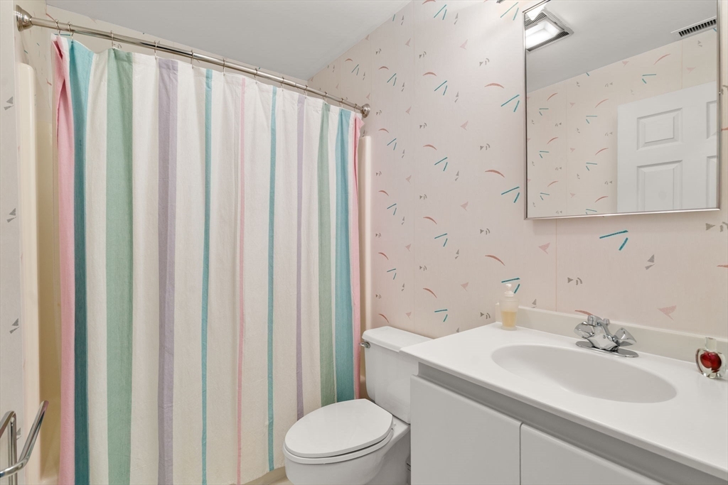 5 Heath Wood Lane # 5