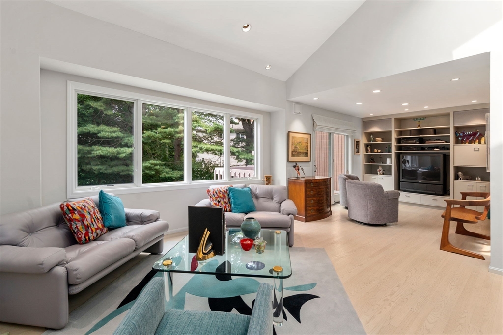 5 Heath Wood Lane # 5