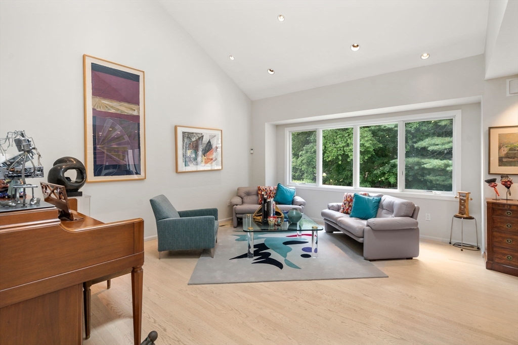 5 Heath Wood Lane # 5