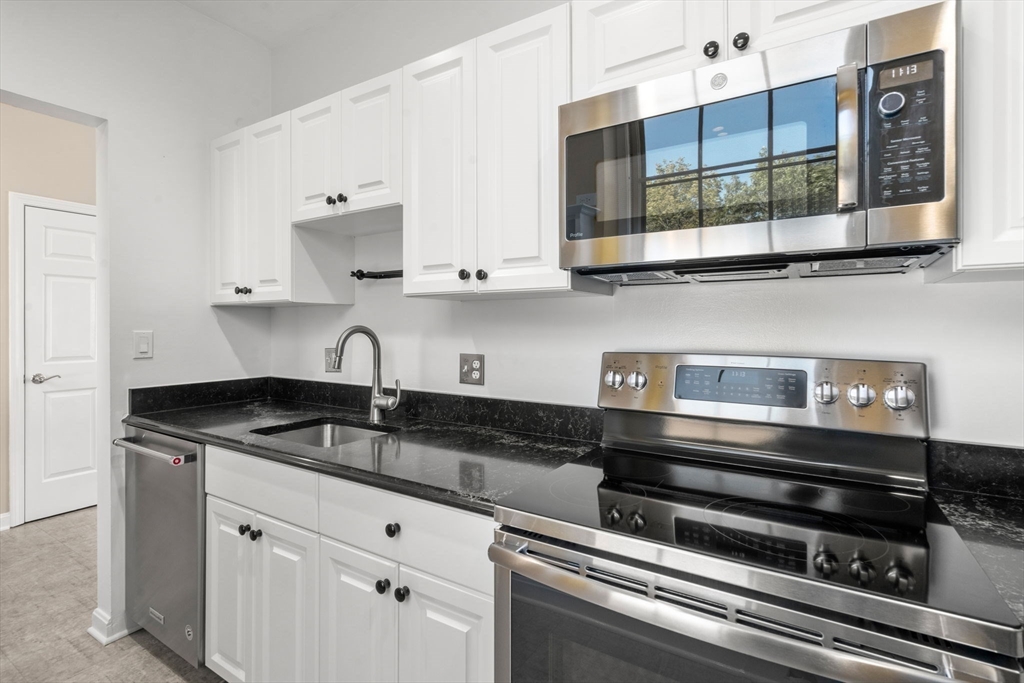 60 East Glen Road # 206