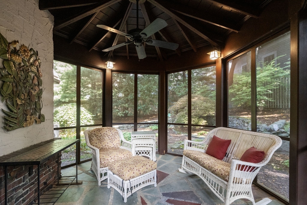 4 Hosmer Cir