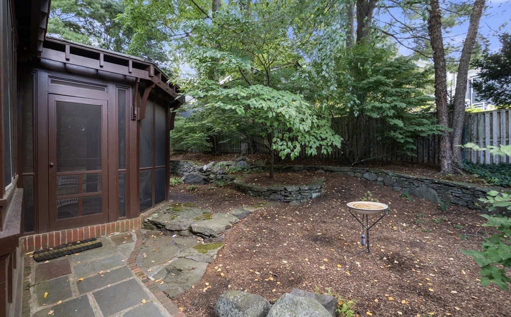 4 Hosmer Cir