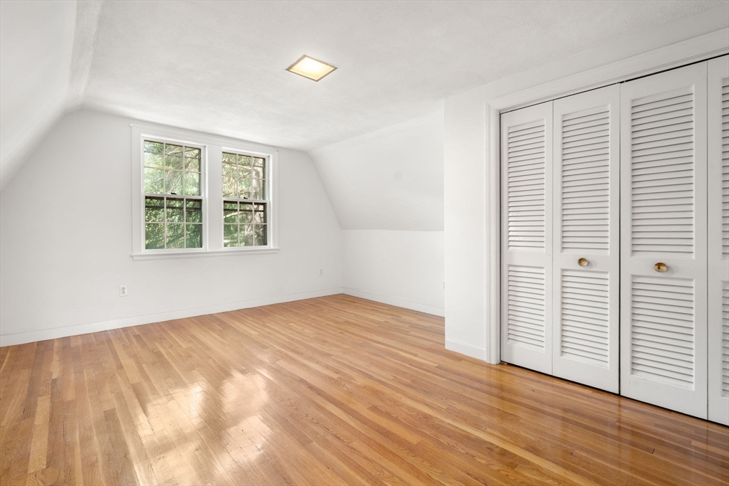 136 Dudley Rd