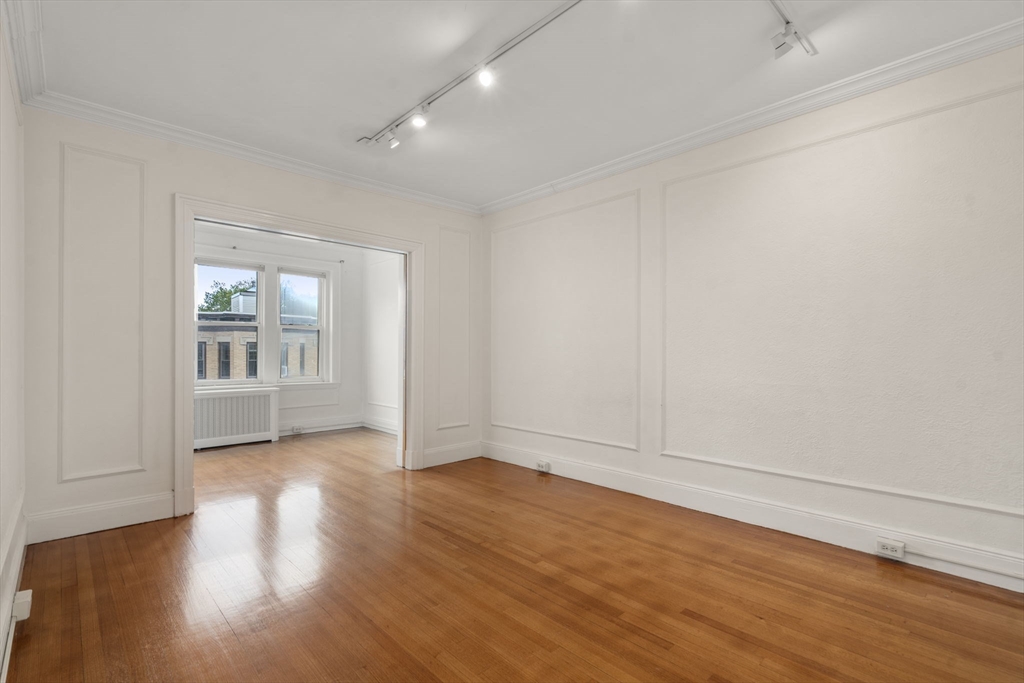 114 Saint Paul Street # 5