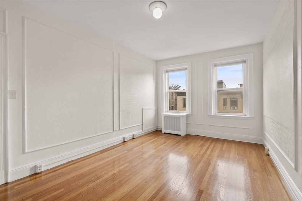 114 Saint Paul Street # 5