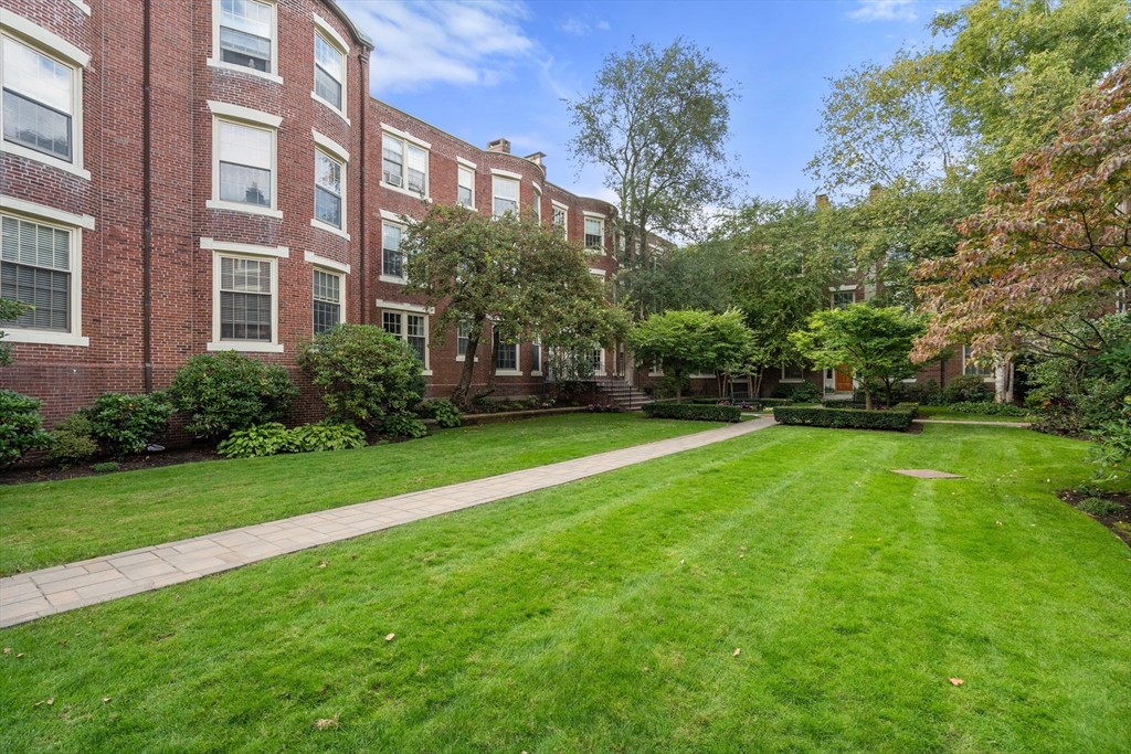 141 Beaconsfield Road # 1