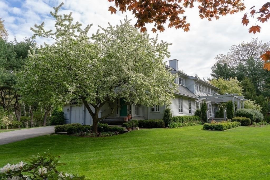 11 Clovelly