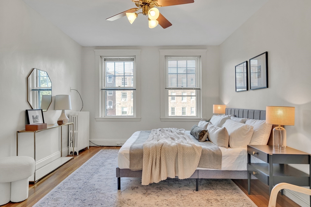 15 Thatcher St # 2 Unit: F2-2