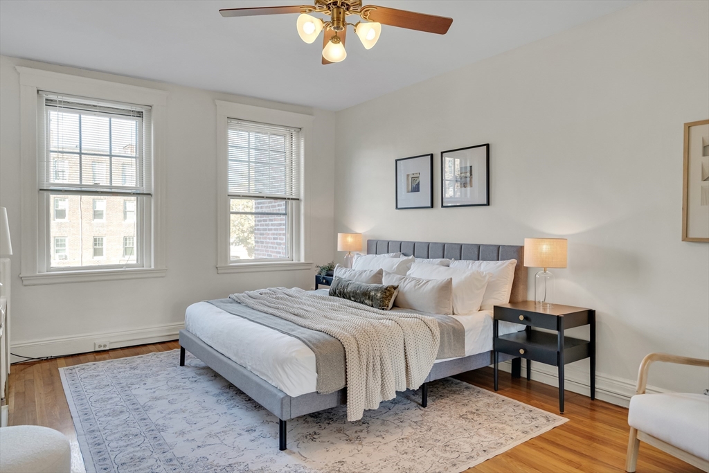 15 Thatcher St # 2 Unit: F2-2