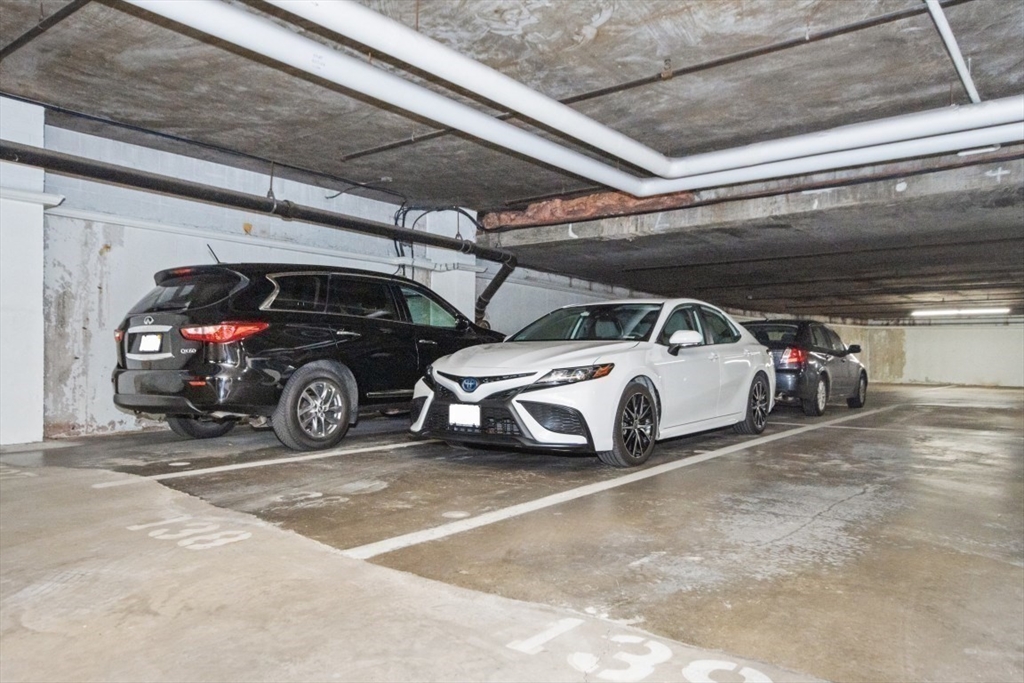 131 Coolidge Ave # 125