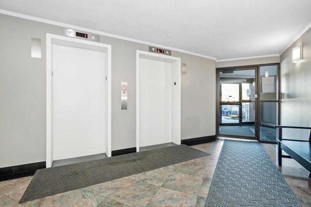 131 Coolidge Ave # 125