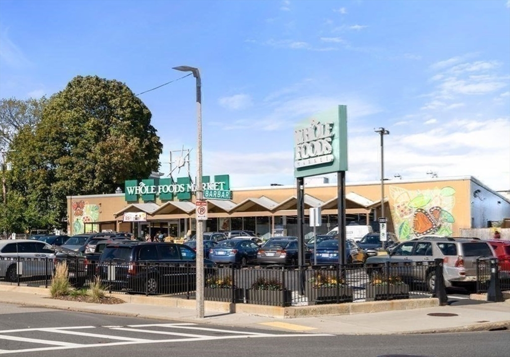 11 Spring Park Avenue # B