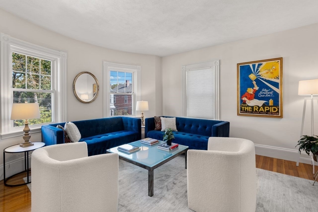 11 Spring Park Avenue # B