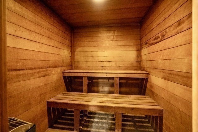 183 Oak Street # 307