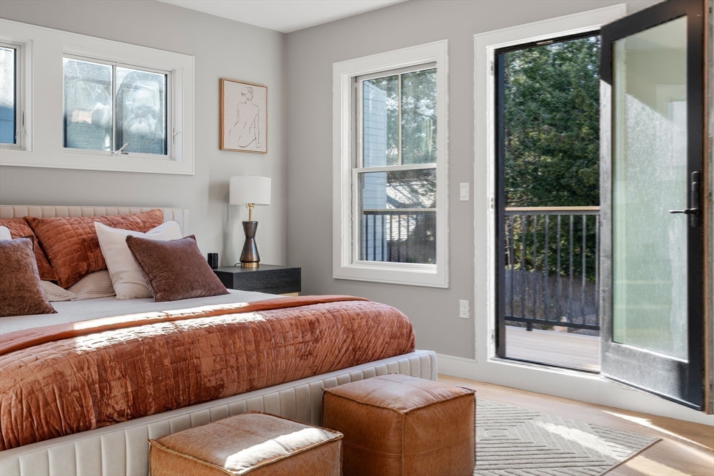 71 Greenough St # 1 Unit: 71-1