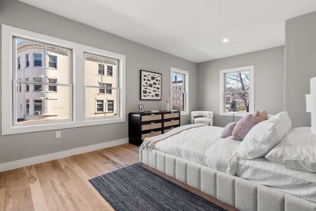 71 Greenough St # 1 Unit: 71-1