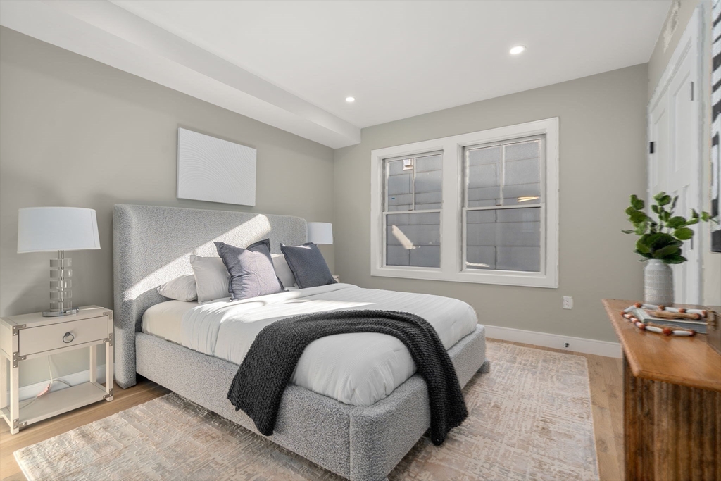 71 Greenough St # 1 Unit: 71-1