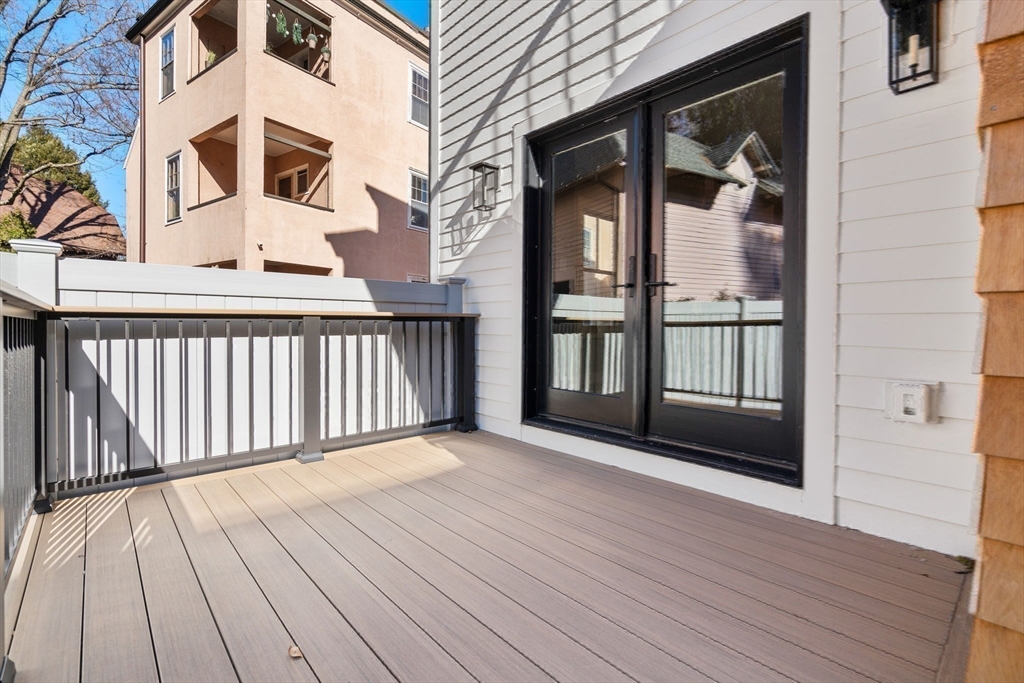 71 Greenough St # 1 Unit: 71-1