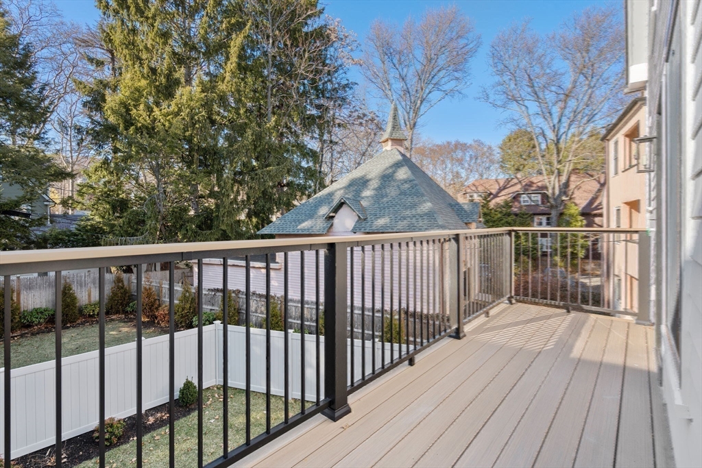 71 Greenough St # 1 Unit: 71-1