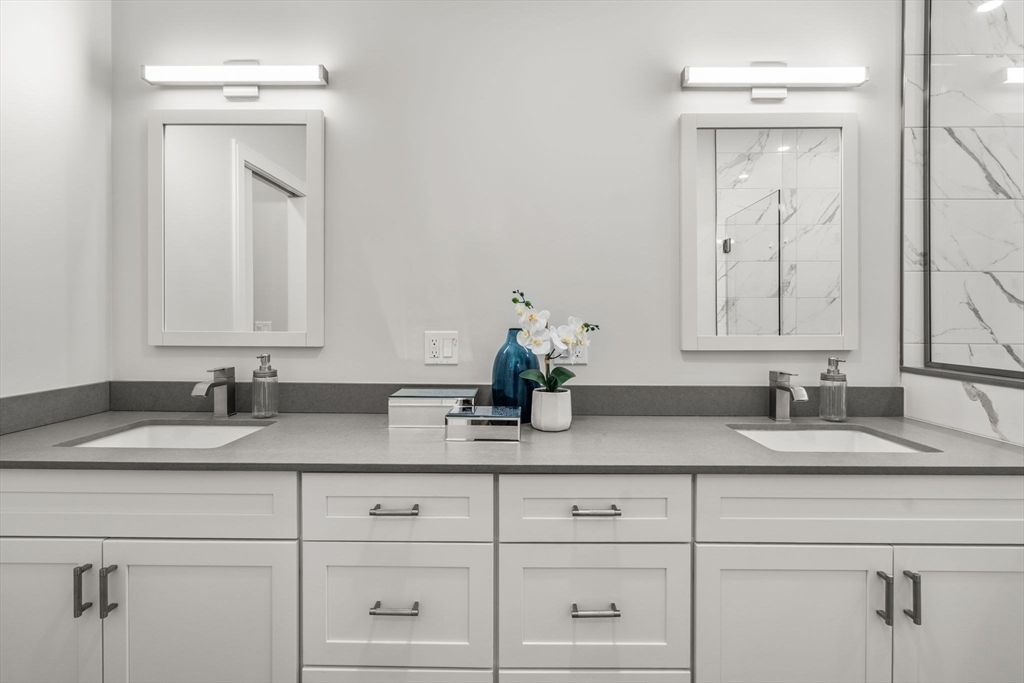 188 Mason Ter # 188, Brookline Unit: 188